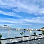 Apartment Ladomar Avenida Horta (Azores)
