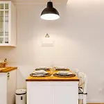 Apartment Ladomar Avenida