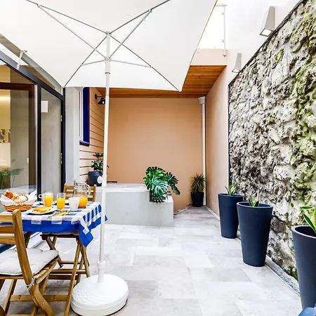 Apartment Ladomar Avenida Horta (Azores)