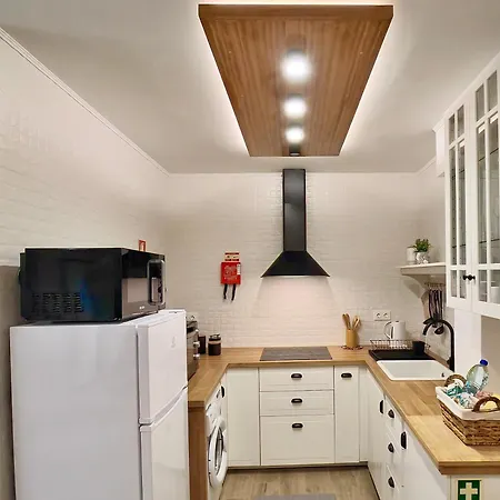 Apartment Ladomar Avenida Horta (Azores)